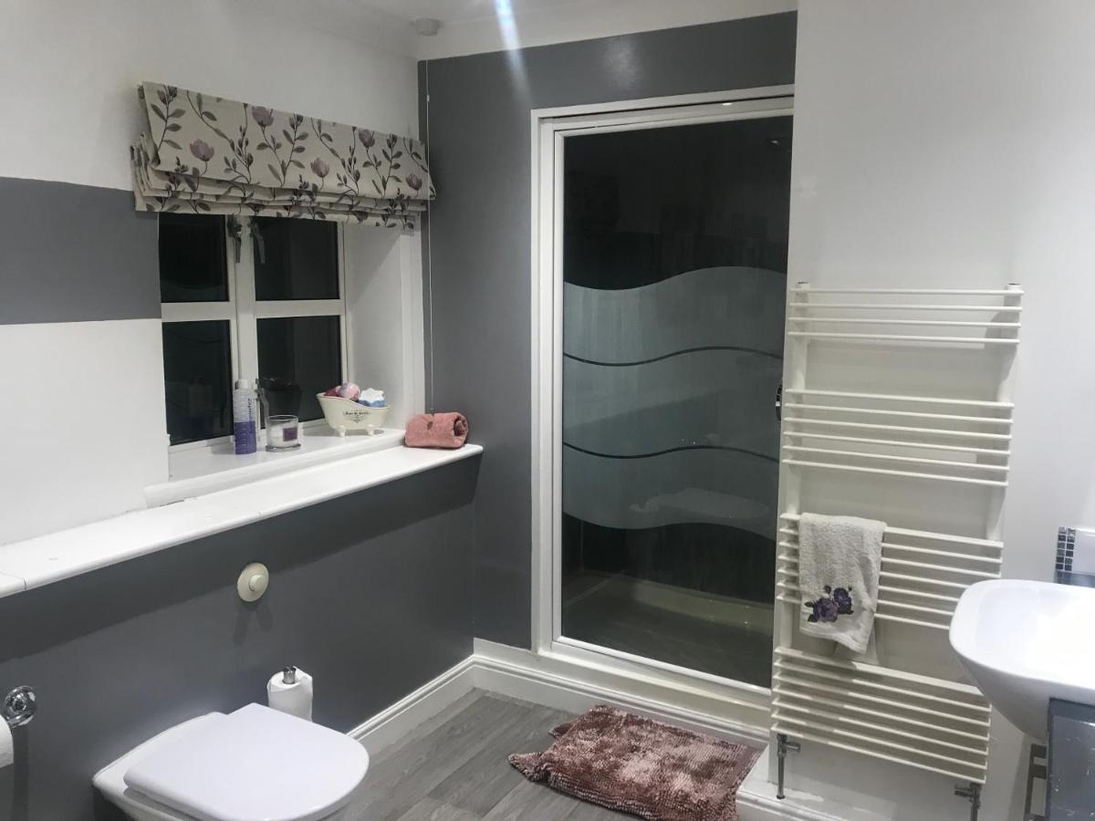 The Master Suite, Enjoy The Countryside In Style Ashover Exteriör bild